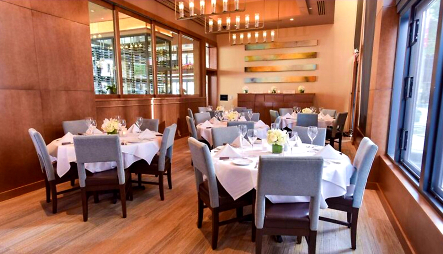 Fleming’s Prime Steakhouse & Wine Bar in Pasadena, CA