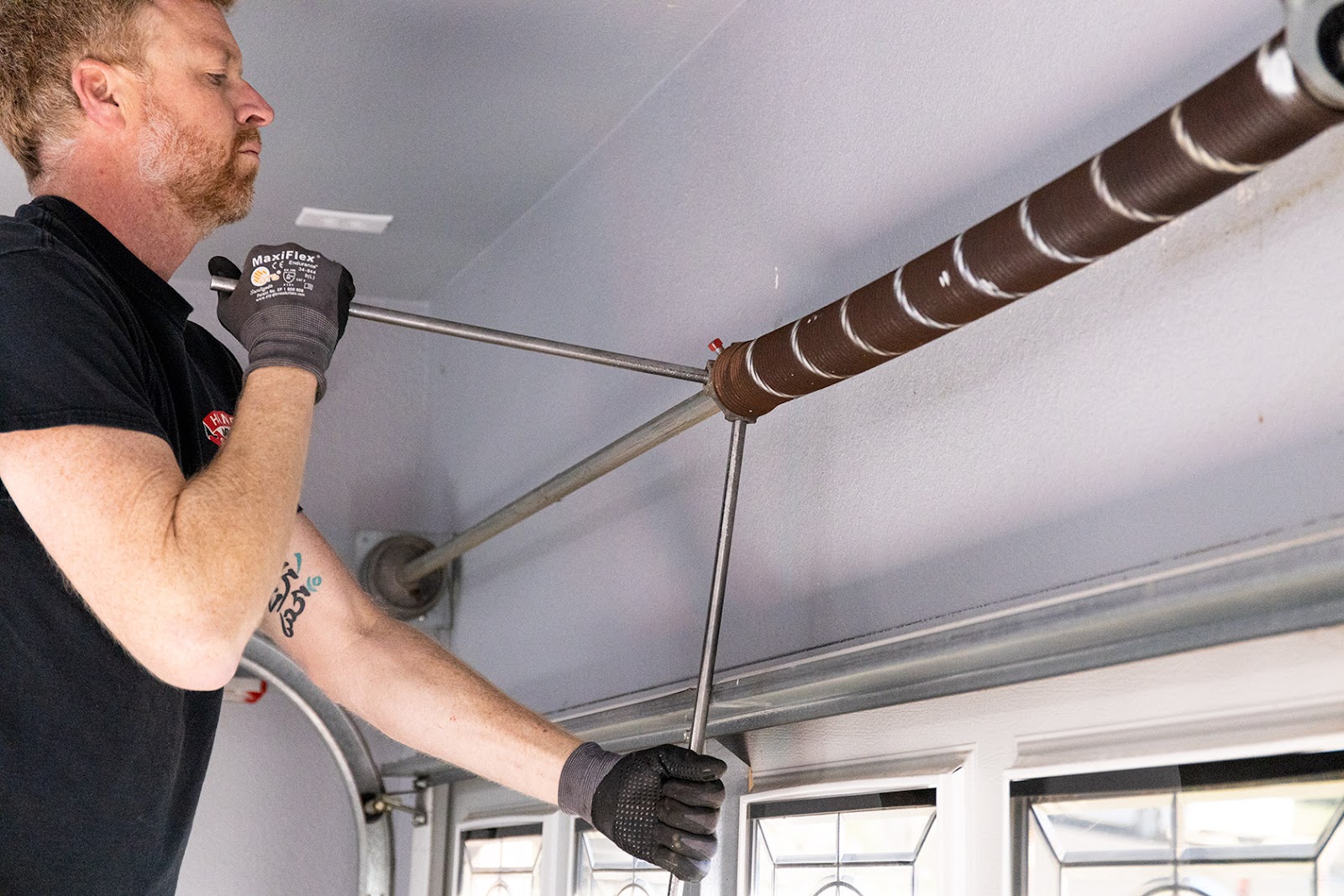 Universal Garage Door Repair in Pasadena, CA