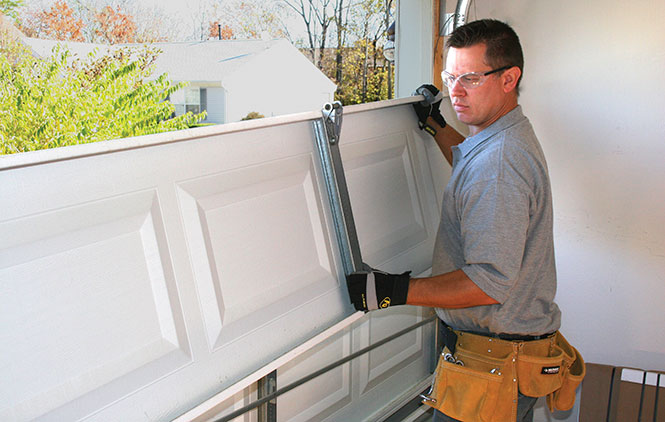 Master Garage Door Repair in Pasadena, CA