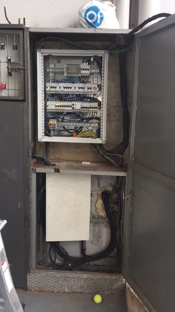 Electrical Land in Pasadena, CA
