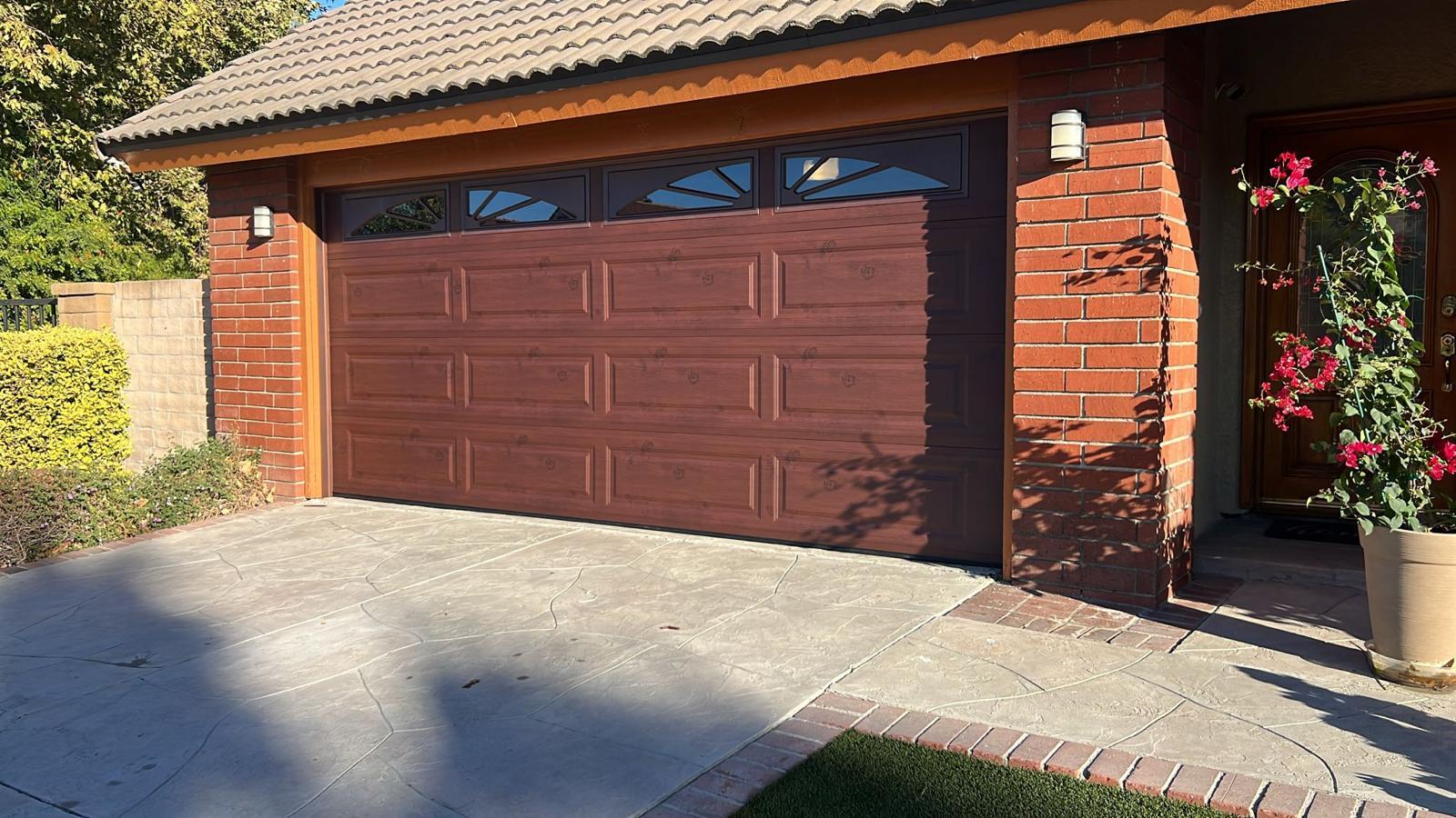 Neighborly Garage Door Pros in Pasadena, CA