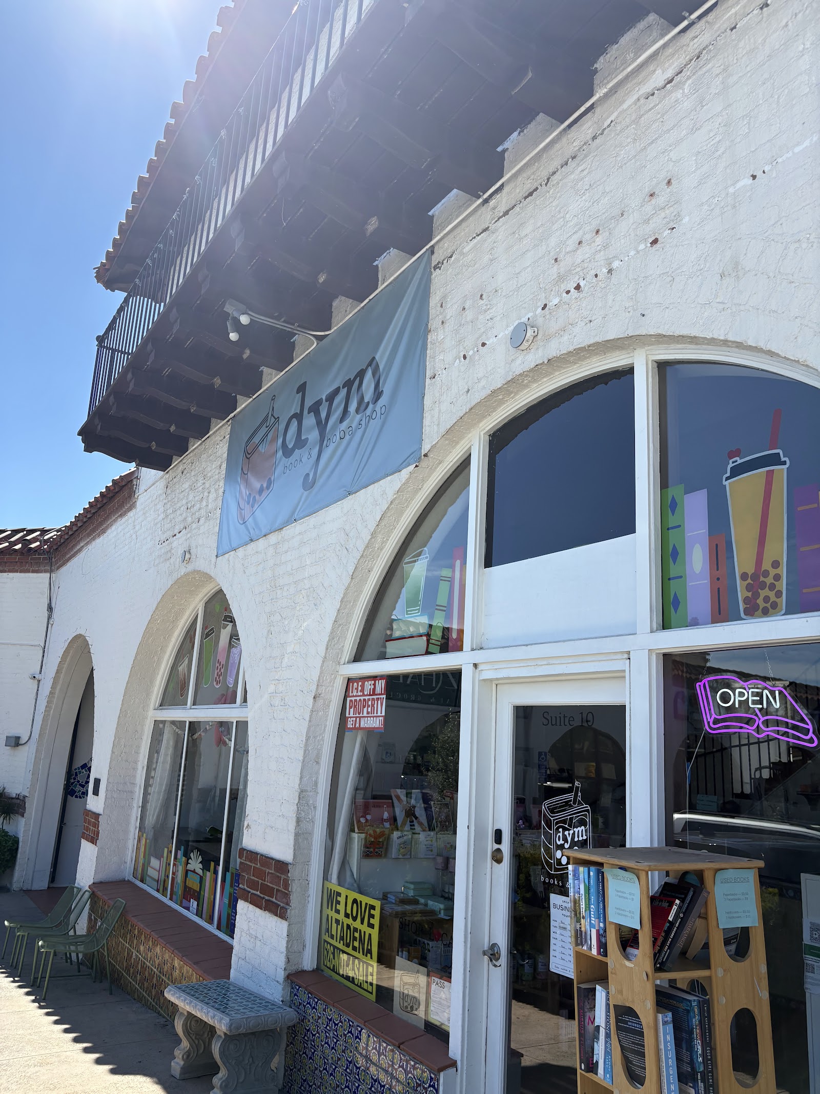 dym - book & boba shop in Pasadena, CA