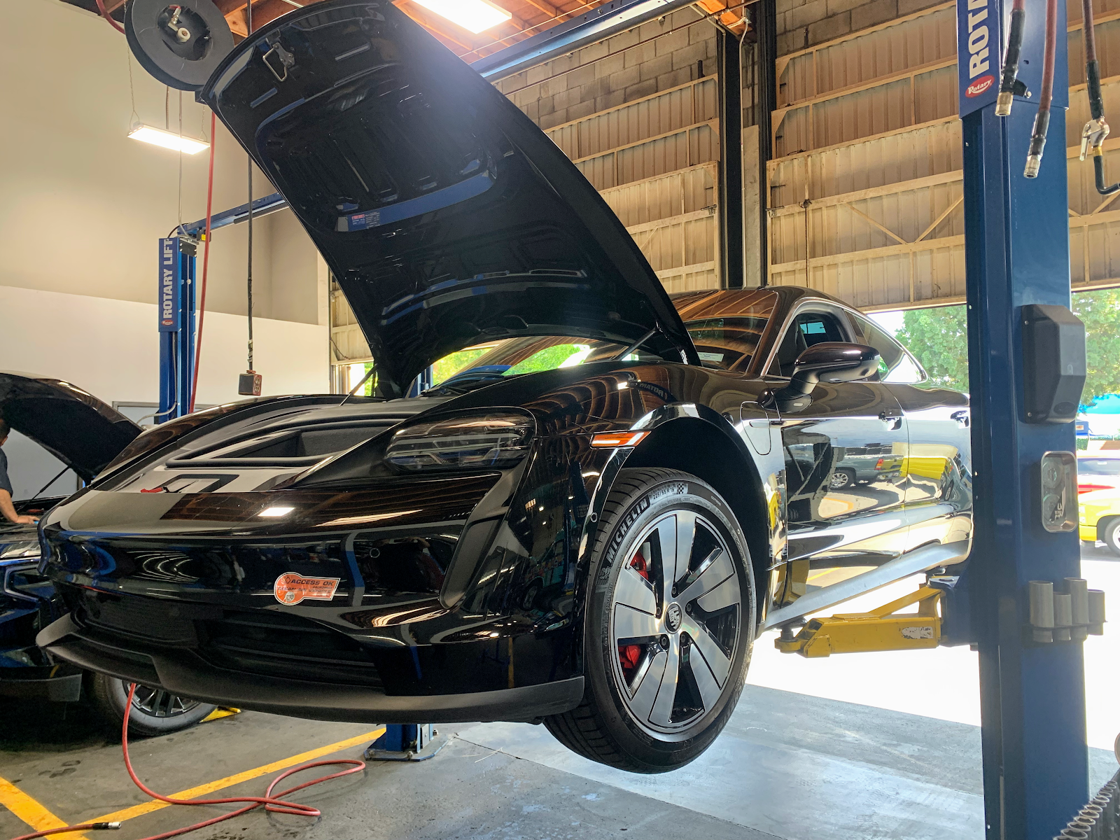 Crown City Tire Auto Care in Pasadena, CA