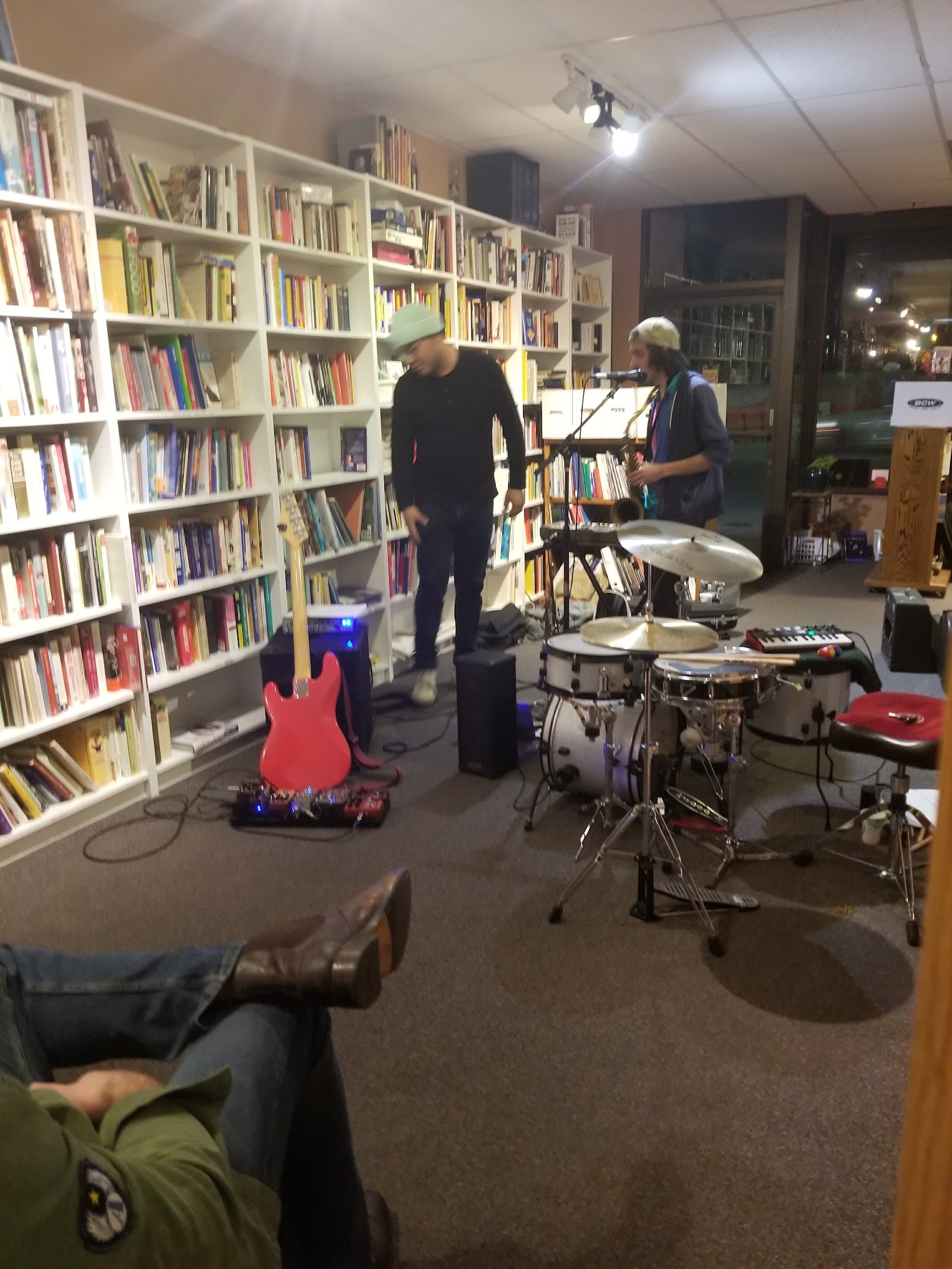 The Battery Books & Music in Pasadena, CA