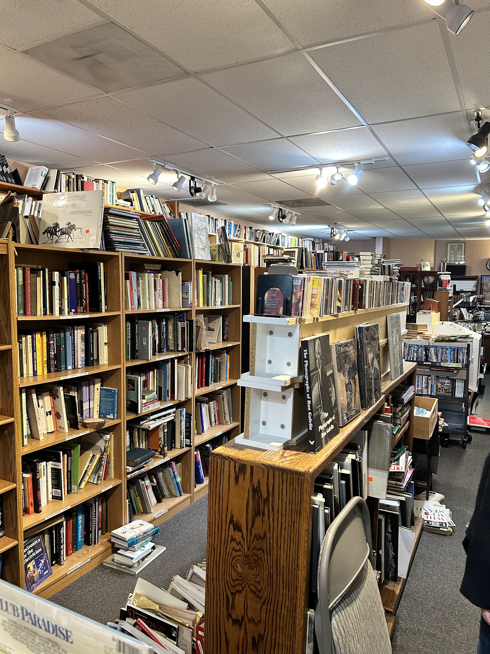 The Battery Books & Music in Pasadena, CA