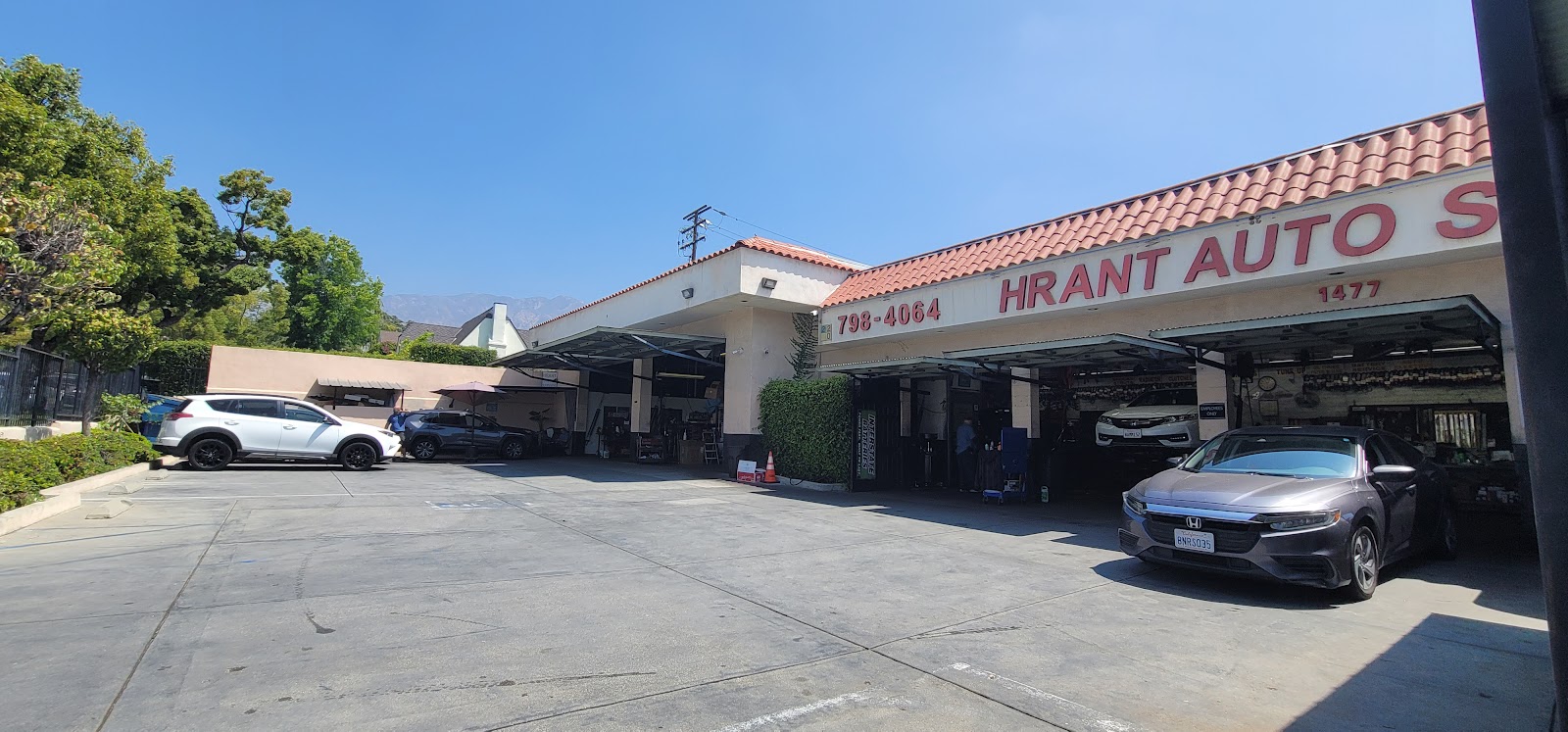 Hrant Auto Service in Pasadena, CA