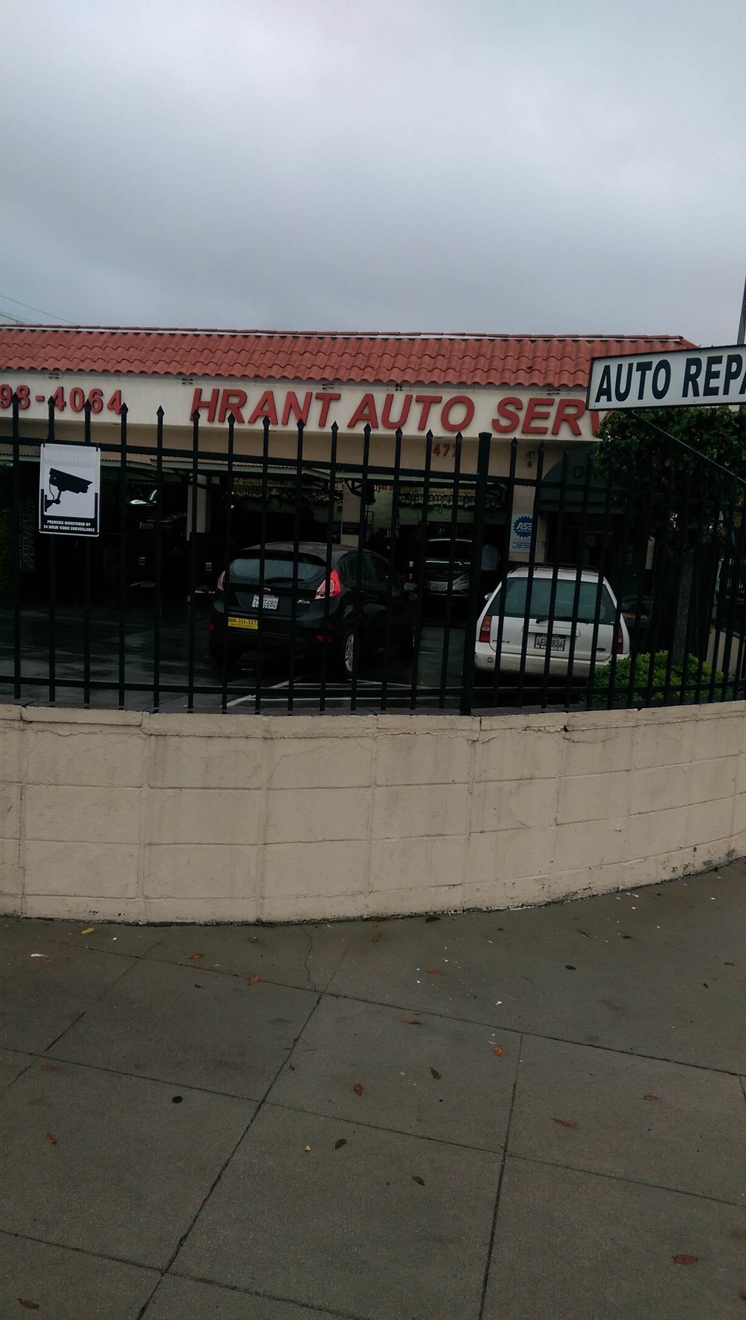Hrant Auto Service in Pasadena, CA