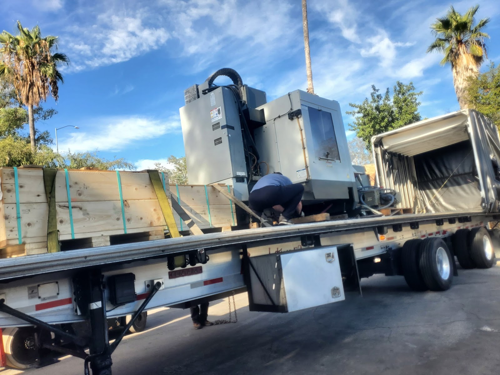 California Machinery Movers in Pasadena, CA