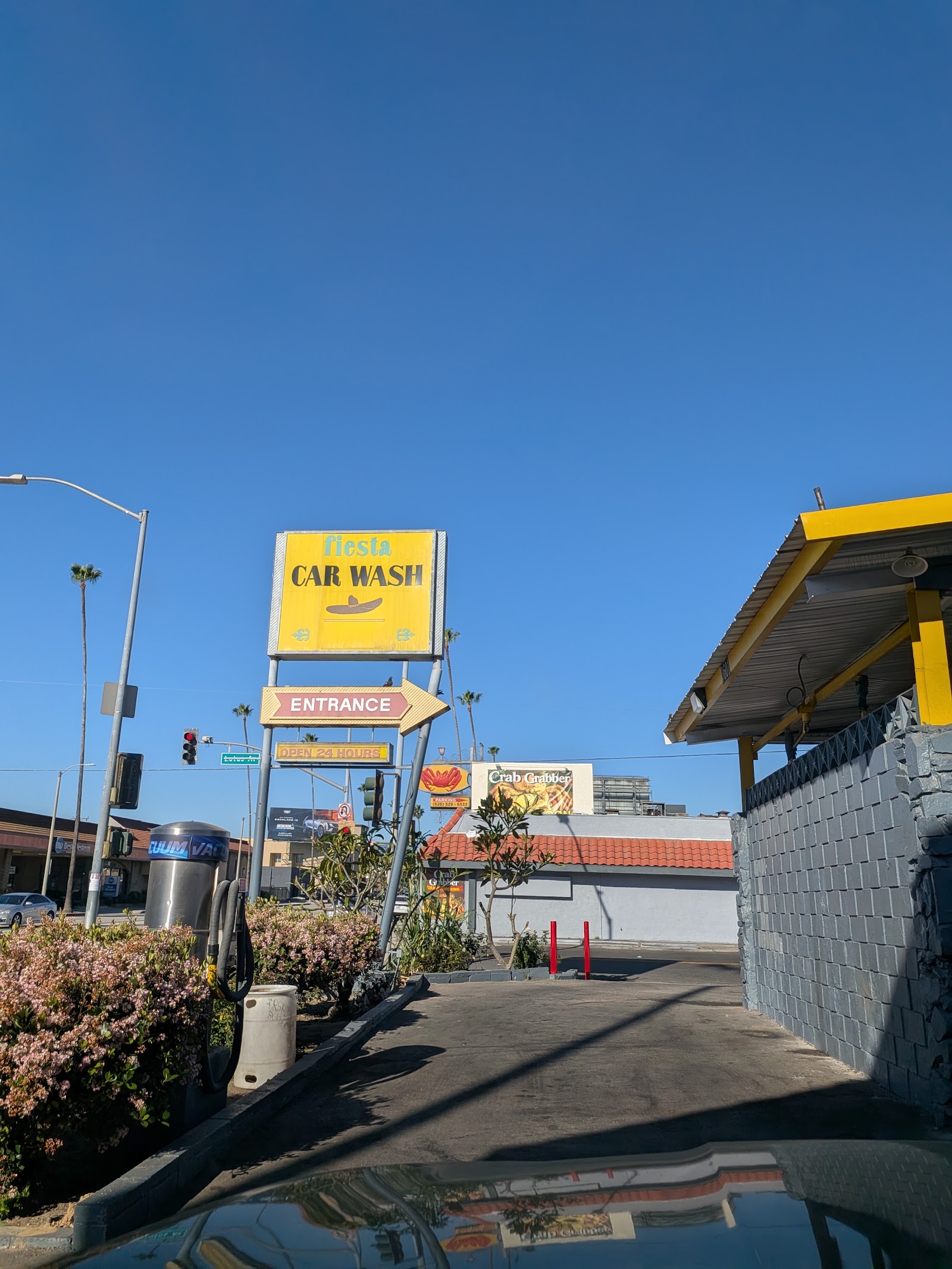 Fiesta Car Wash in Pasadena, CA