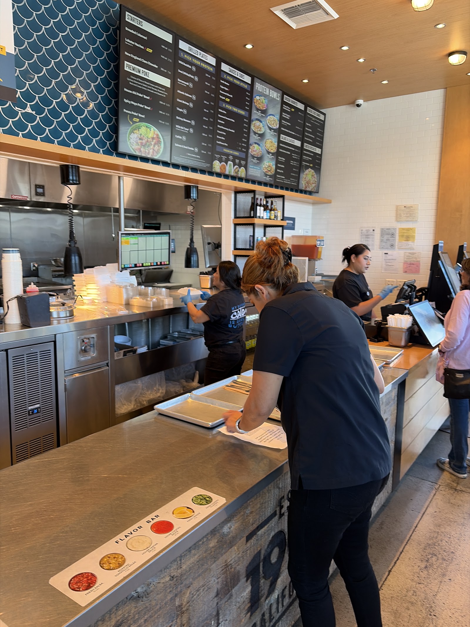 California Fish Grill in Pasadena, CA
