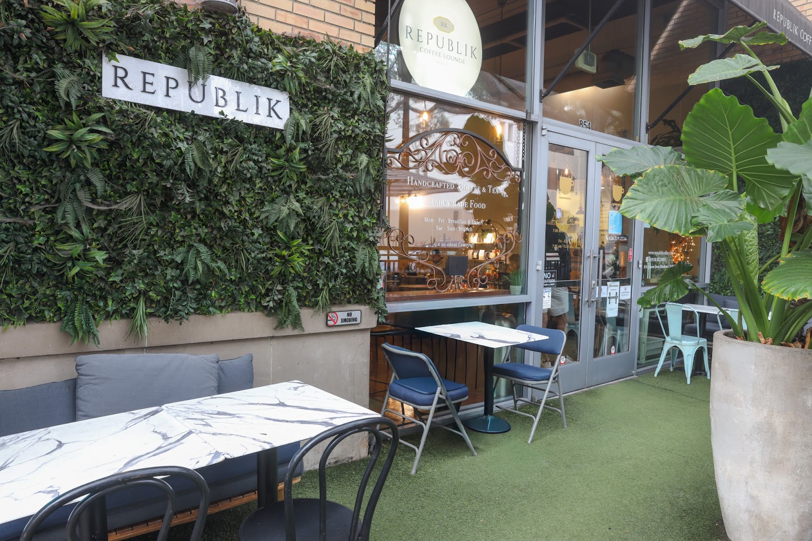 Republik Coffee Pasadena in Pasadena, CA