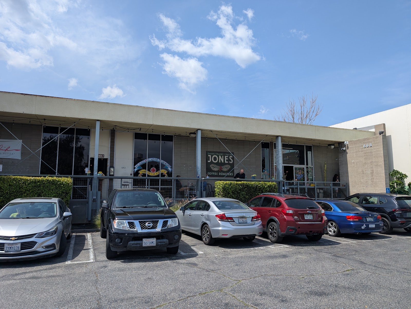 Jones Coffee Roasters in Pasadena, CA