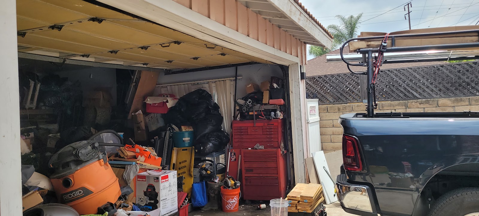 Tier 1 Garage Door Repair in Pasadena, CA