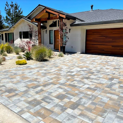 Black Diamond Paver Stones & Landscape, Inc. in Pasadena, CA