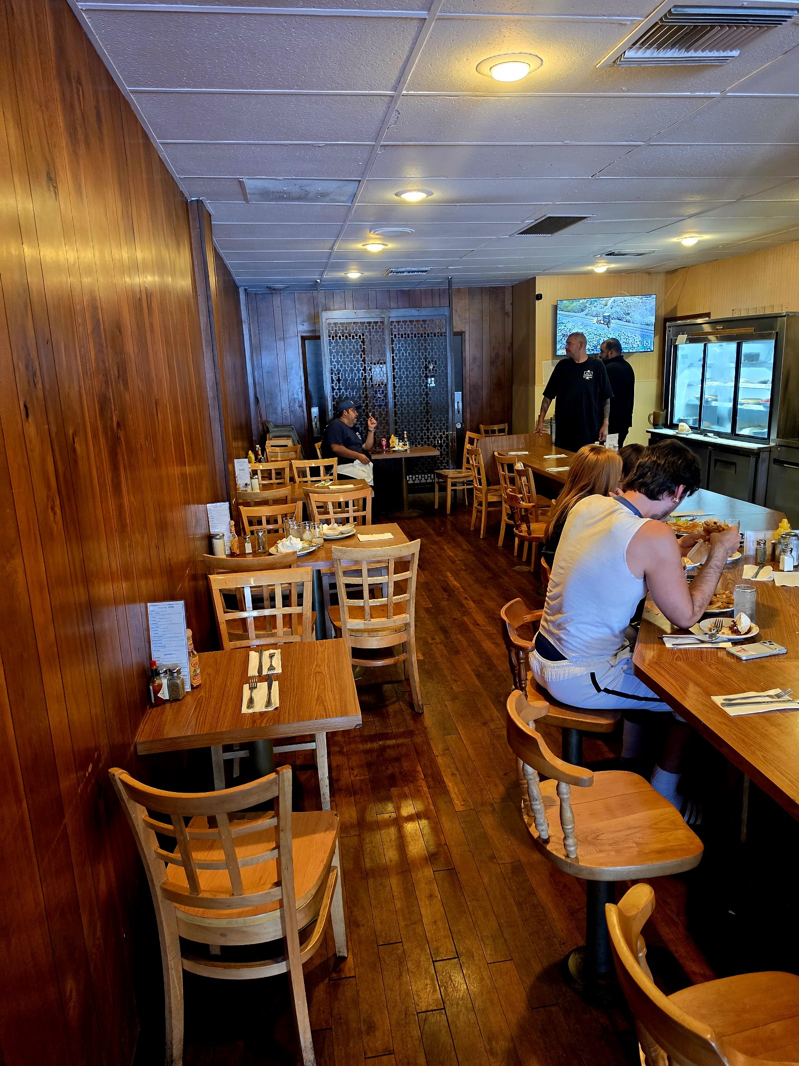 Pie 'n Burger in Pasadena, CA