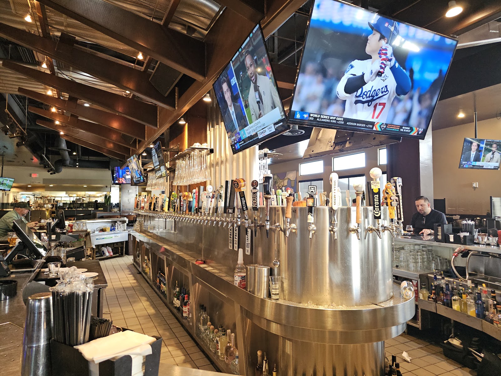 Yard House in Pasadena, CA