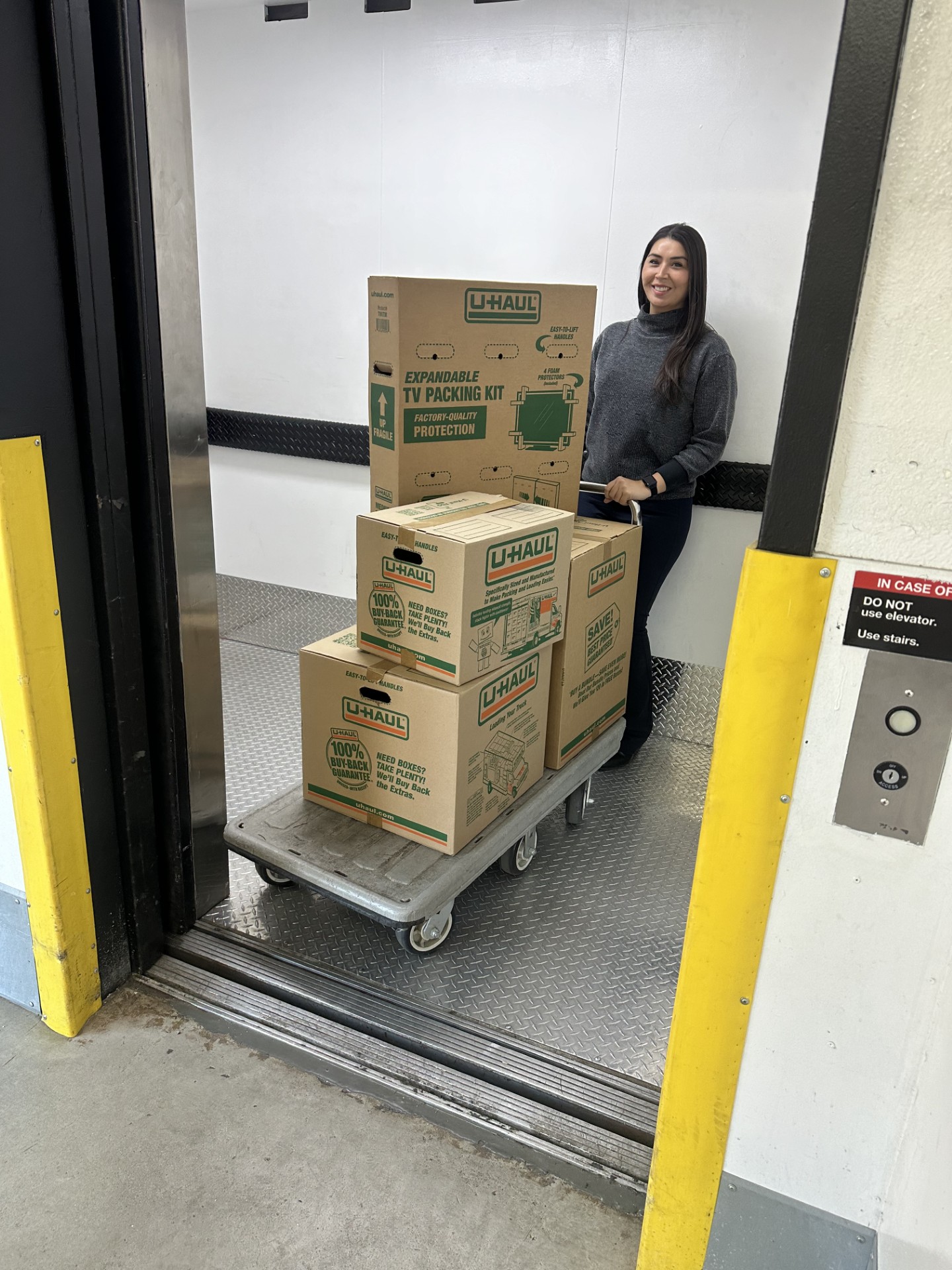 U-Haul Moving & Storage of East Pasadena in Pasadena, CA