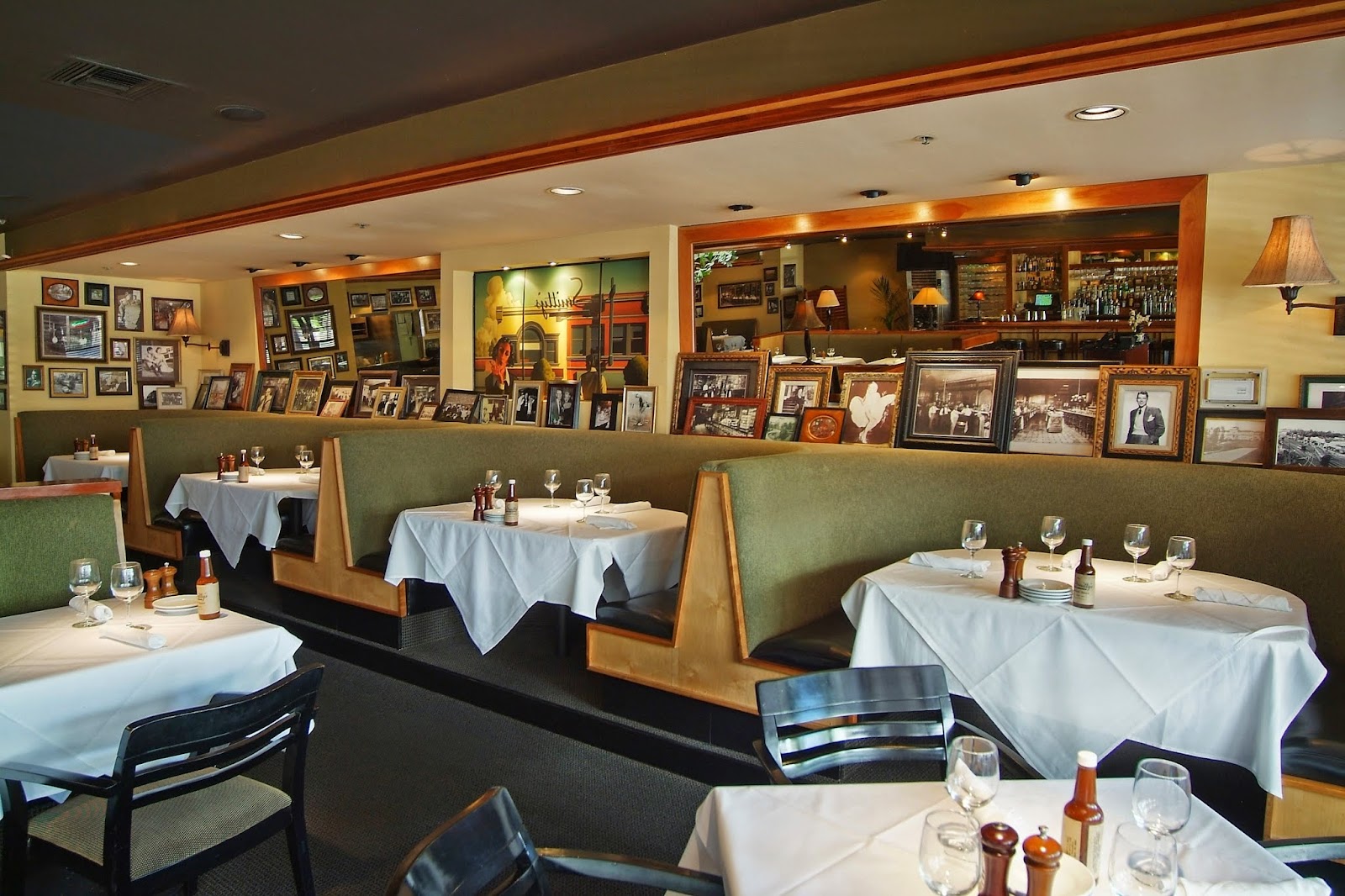 Smitty's Grill in Pasadena, CA