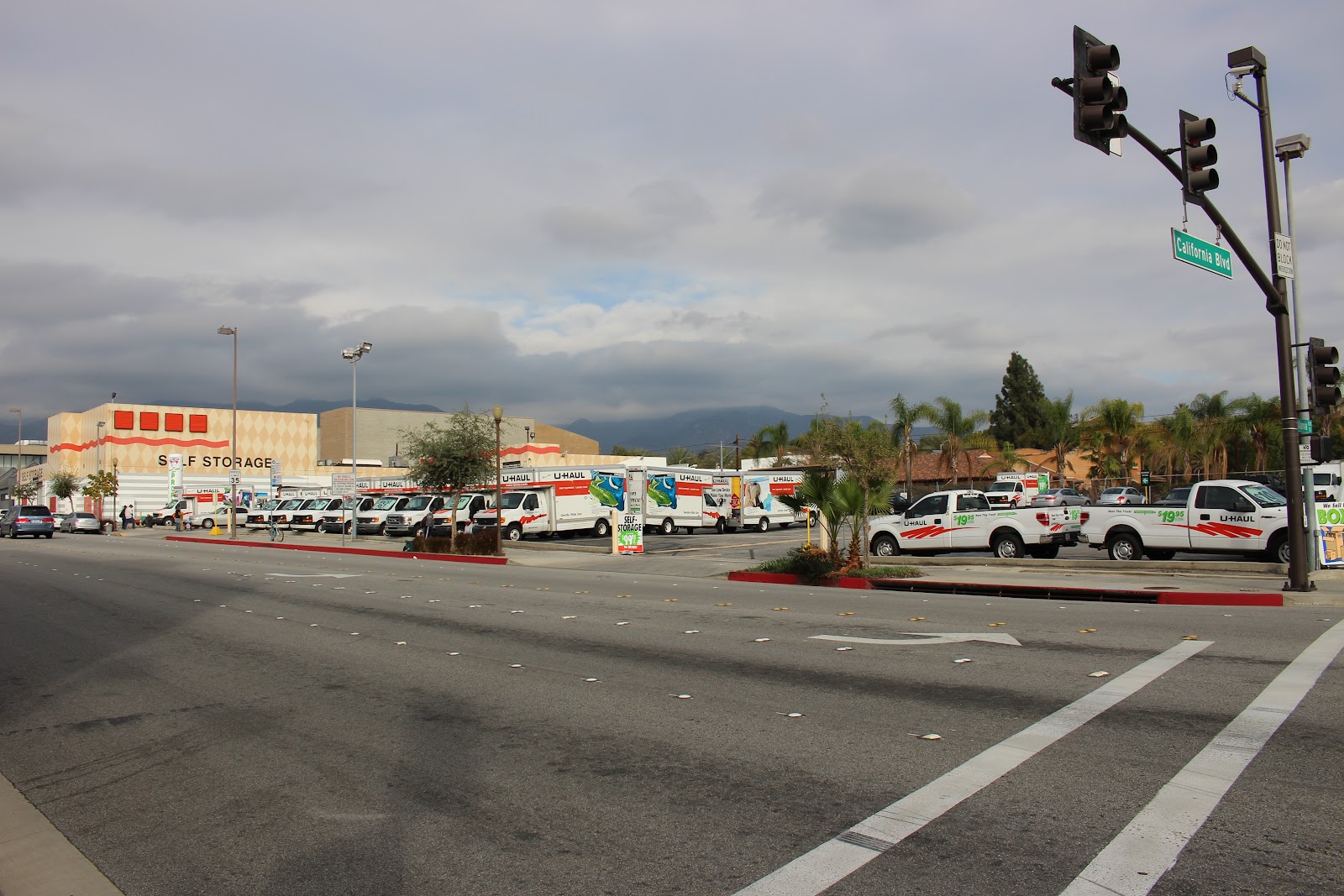 U-Haul Moving & Storage of Pasadena in Pasadena, CA