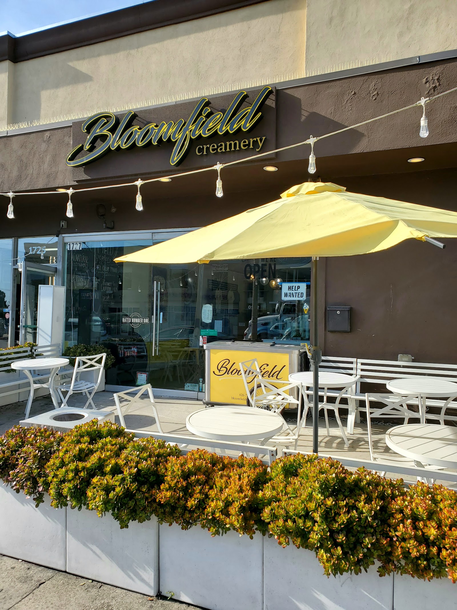 Bloomfield Creamery in Pasadena, CA