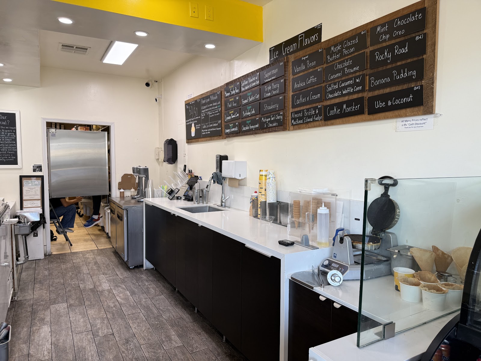 Bloomfield Creamery in Pasadena, CA