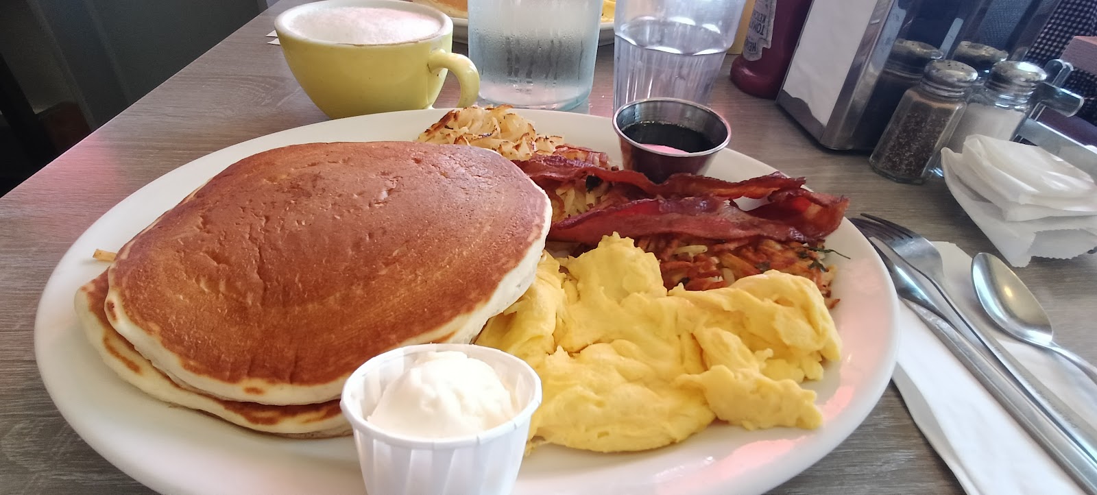 Millie's Cafe in Pasadena, CA