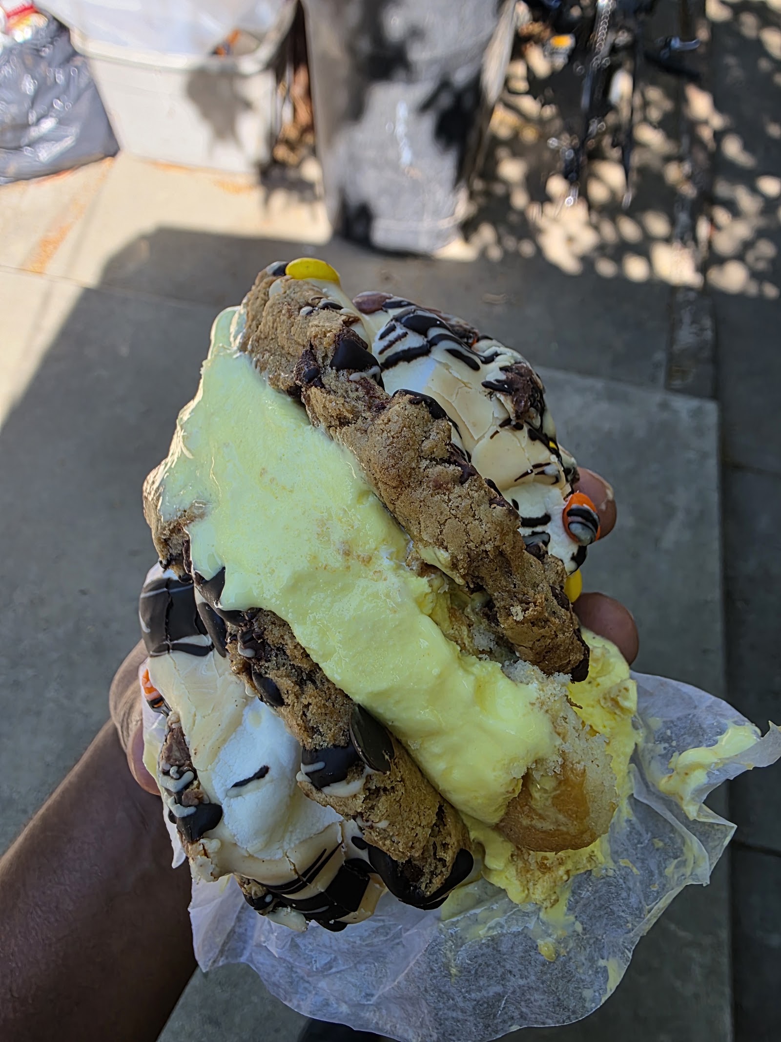 Sliders Bakery and Ice Cream Factory in Pasadena, CA