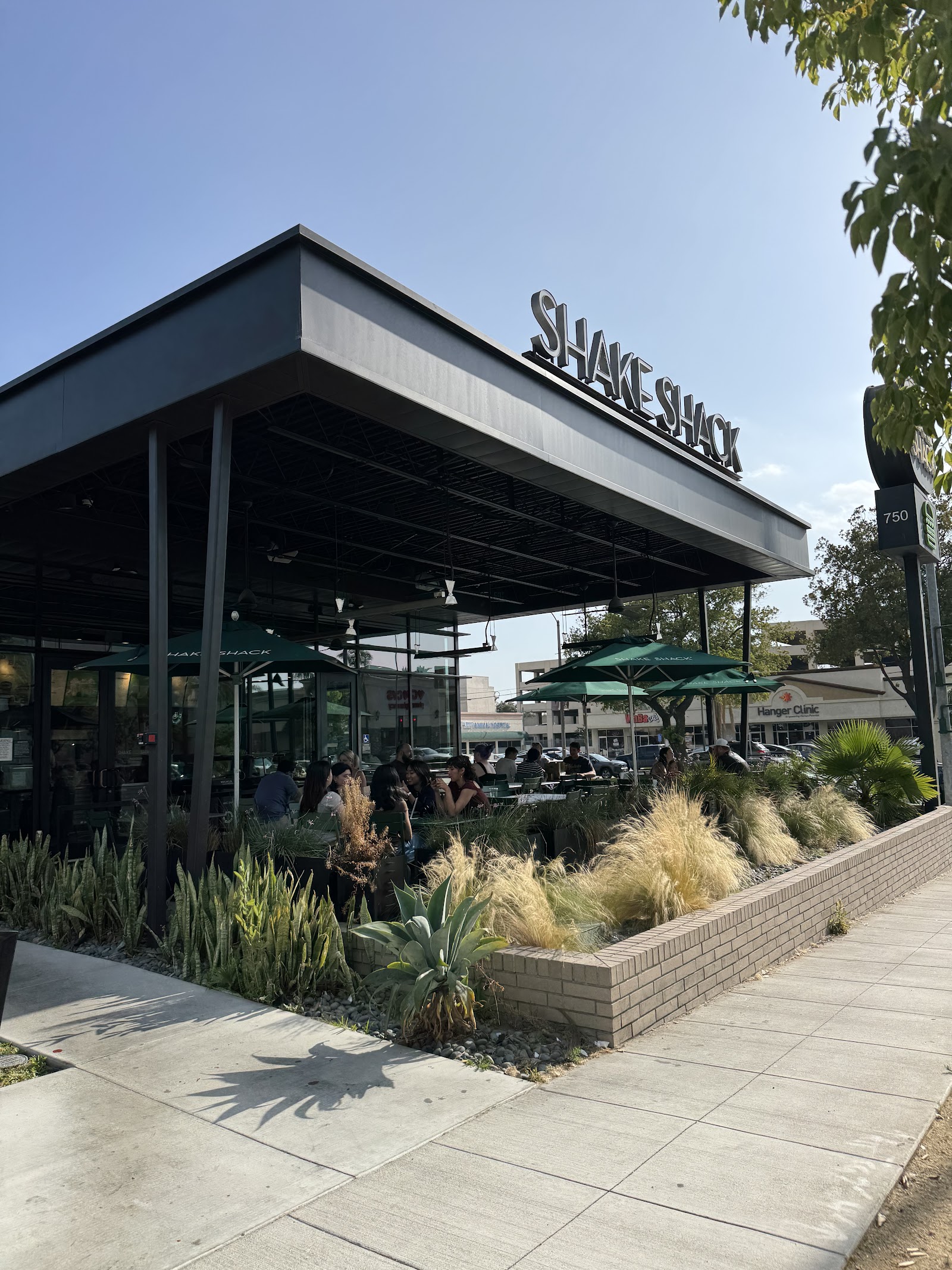 Shake Shack Pasadena in Pasadena, CA