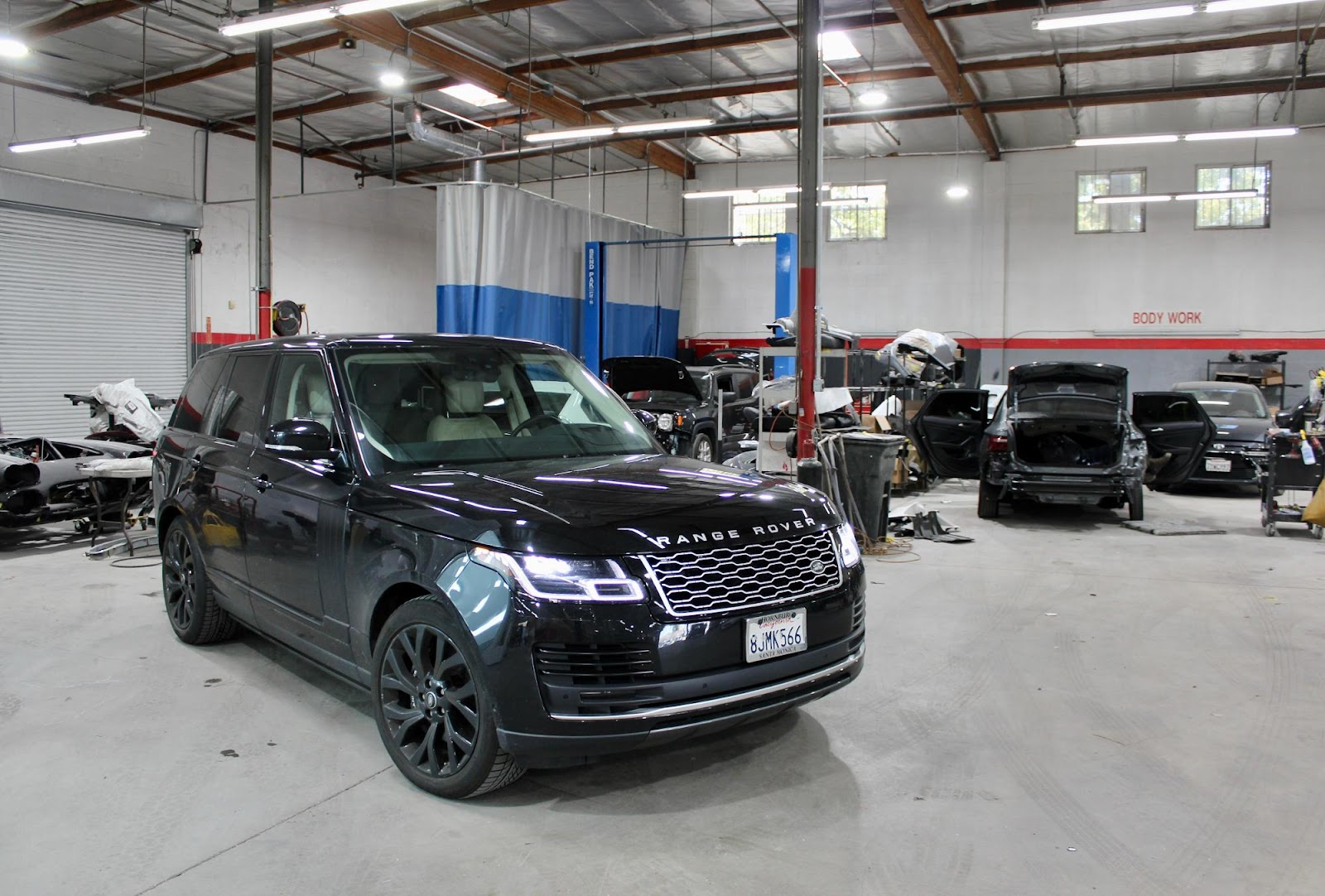 Pasadena Collision Center in Pasadena, CA