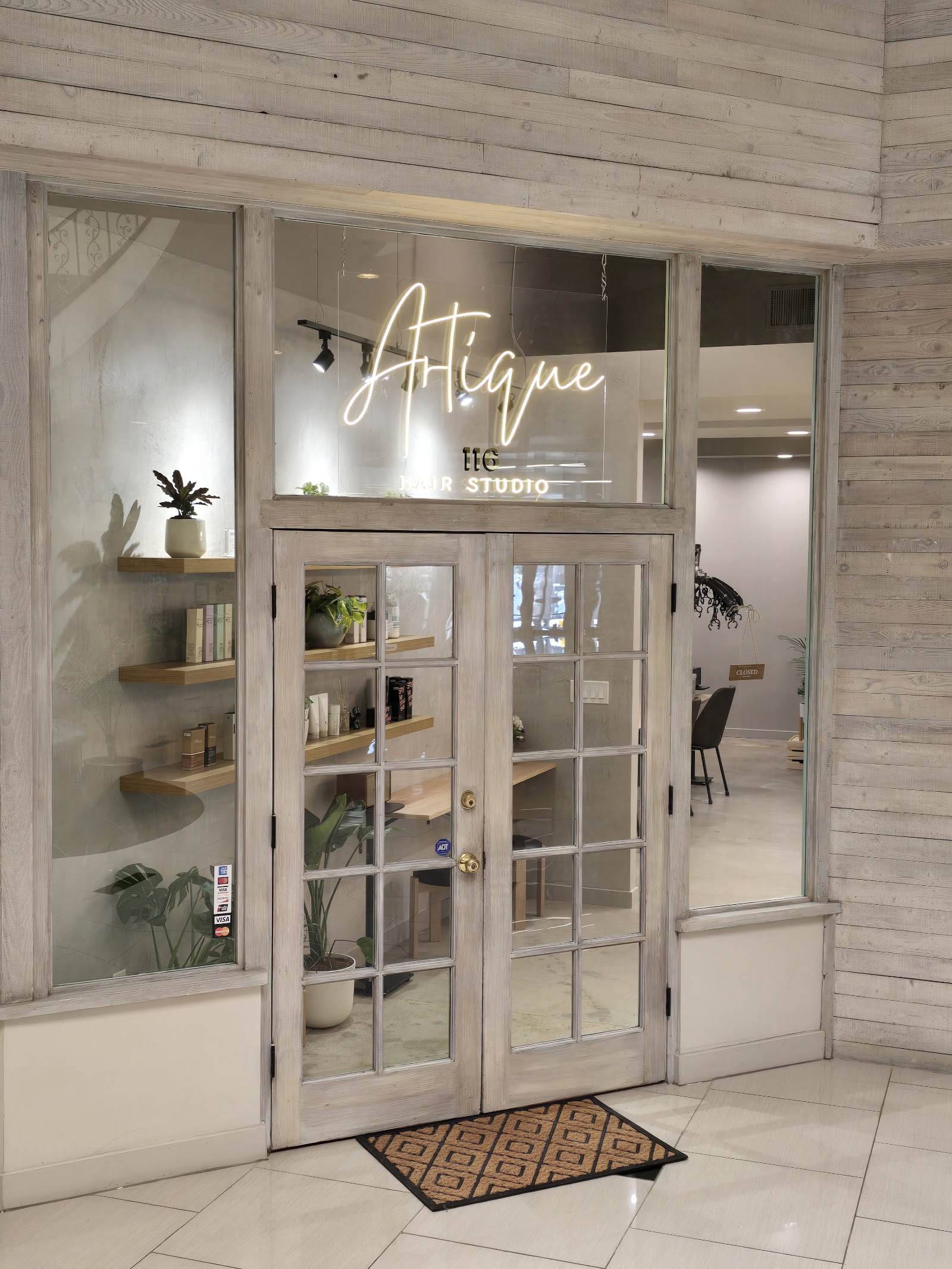 Artique Hair Studio in Pasadena, CA