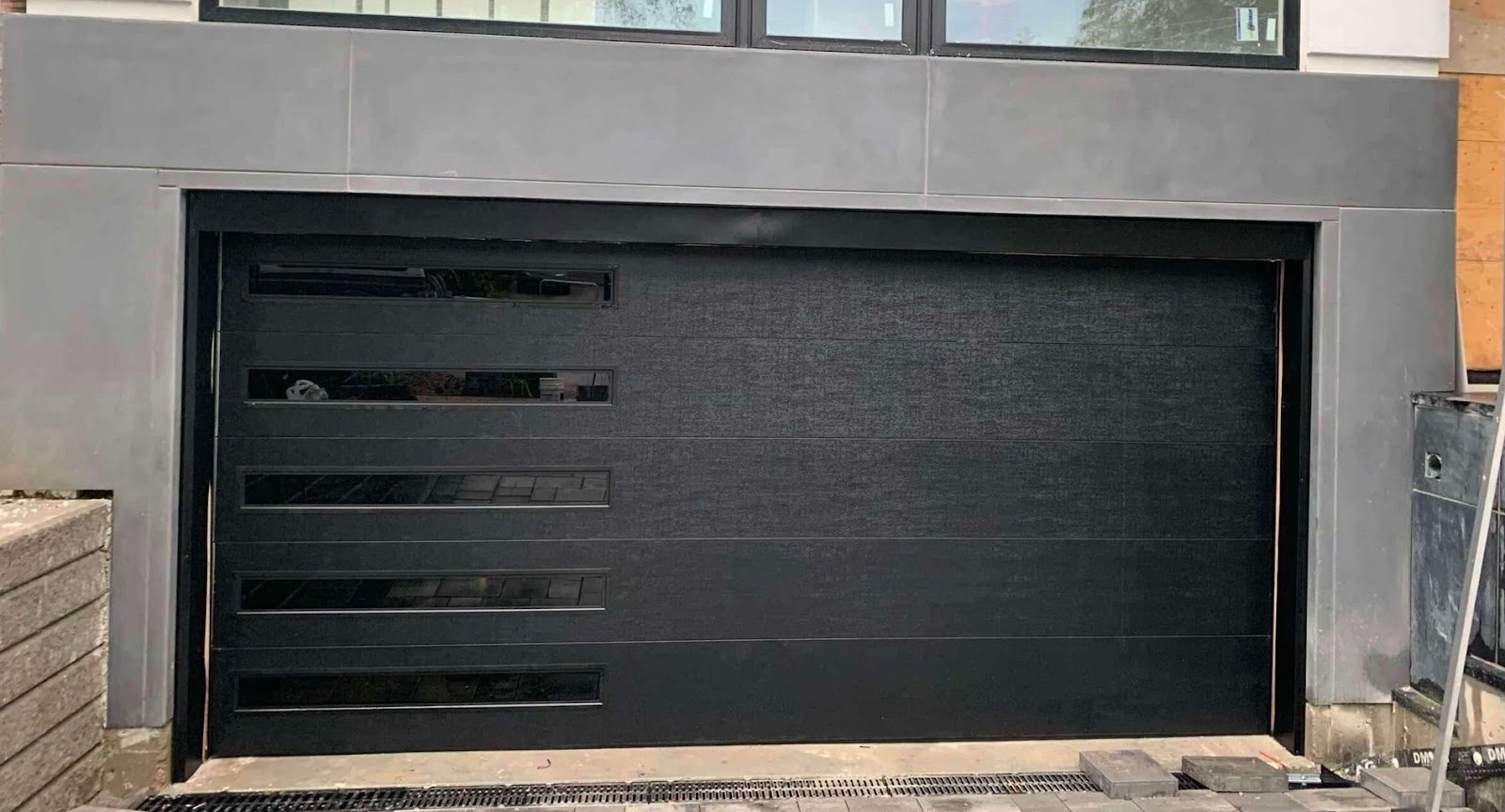 Clearway Garage Doors & Gates Inc. in Pasadena, CA