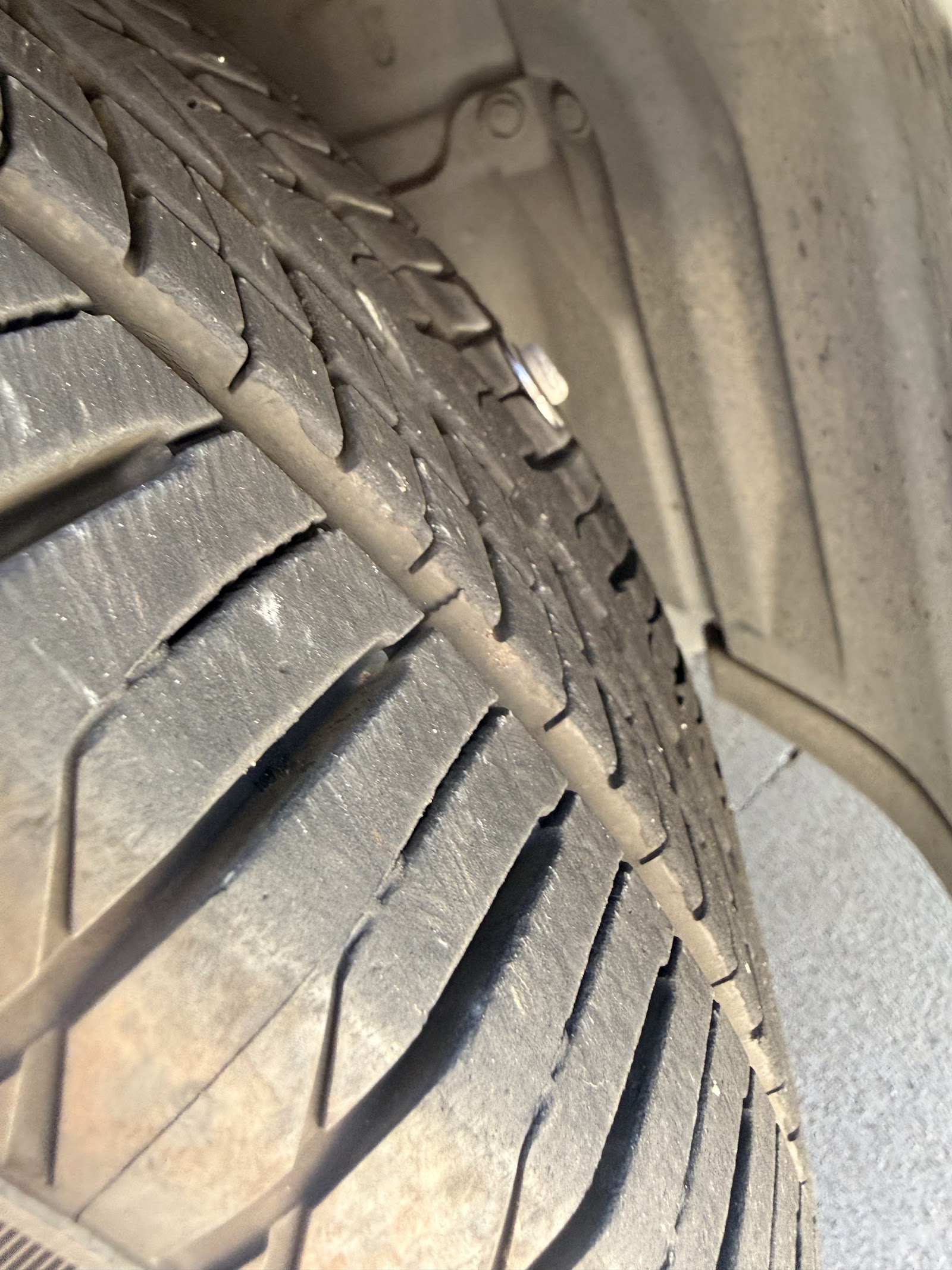 LA Mobile Tire Guys in Pasadena, CA