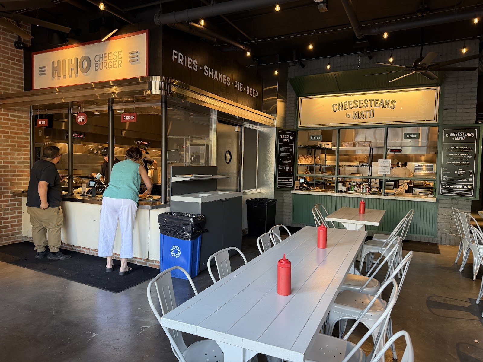 HiHo Cheeseburger in Pasadena, CA